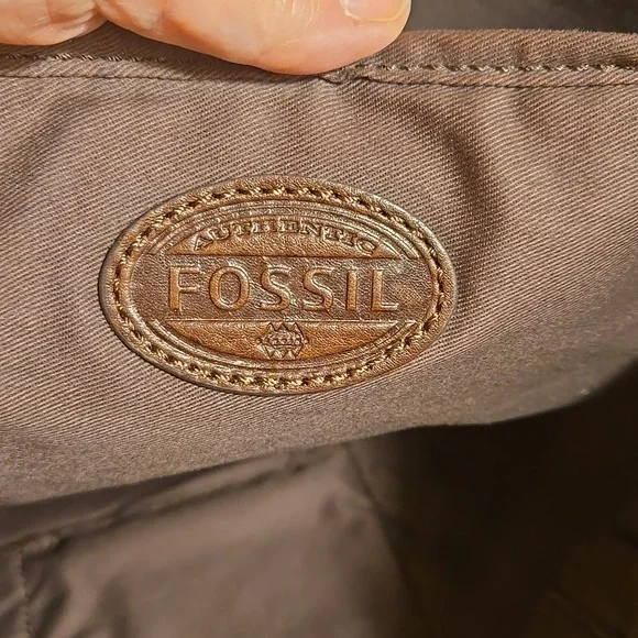 Fossil Atlas EW Brown Leather Messenger Bag